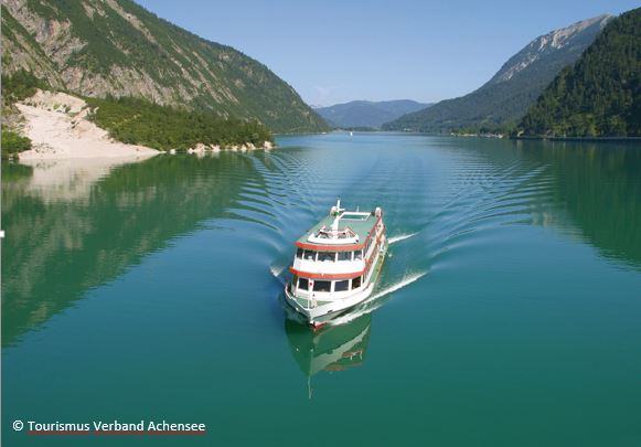 Why Choose Coach Holidays with Crusader Holidays: Comfort, Convenience and Value Across the UK and Europe
