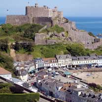 Why a Coach Trip from the UK to France is the Perfect Relaxed Holiday