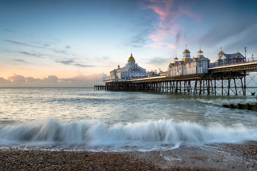 Hydro Hotel Eastbourne Christmas 2024 Lok Aile Lorene