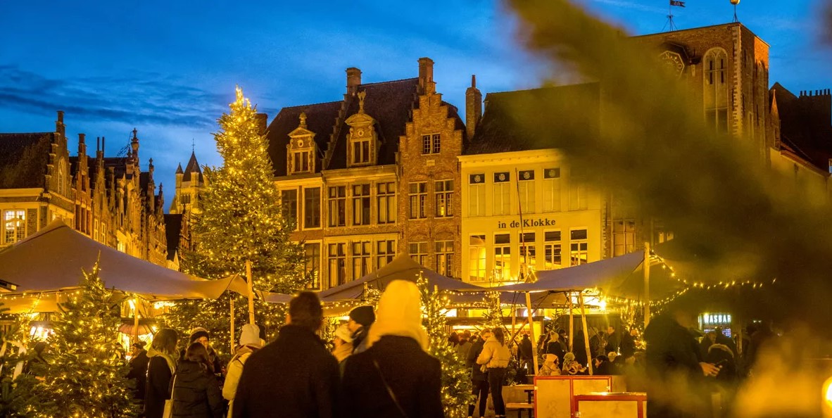 A Fairytale Christmas: Why You Should Visit Bruges by Coach